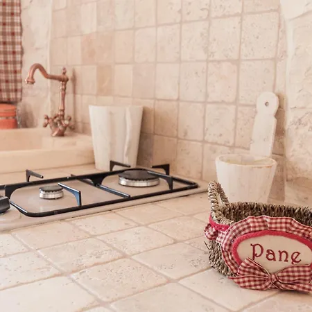 Helloapulia - Trulli Belvedere - Private Pool & Panoramic Sea View, Villa