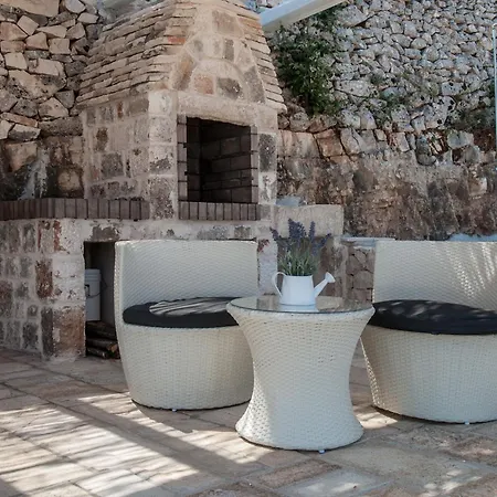 Helloapulia - Trulli Belvedere - Private Pool & Panoramic Sea View, Villa *